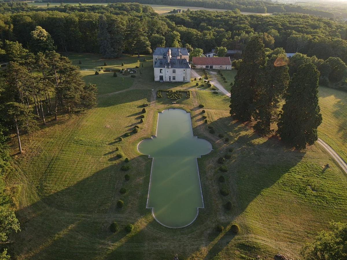 Chateau De Valesne Sache Экстерьер фото